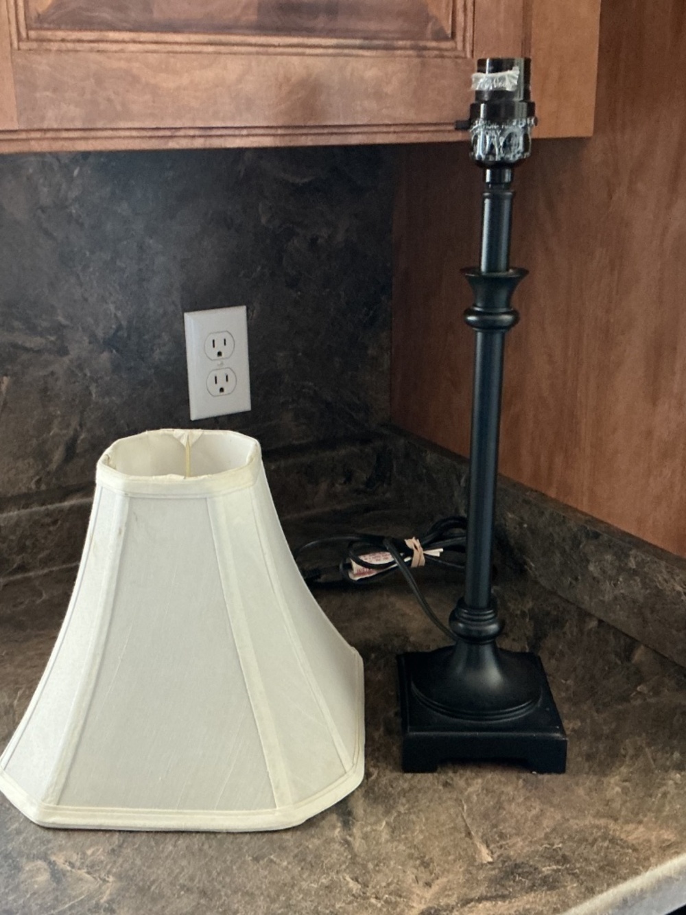 Black Table Lamp w/Shade - Picture 3 of 8
